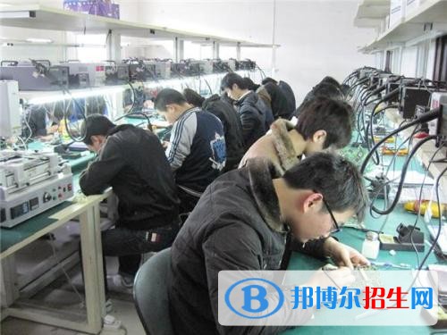 石家庄京华职业学校有哪些专业