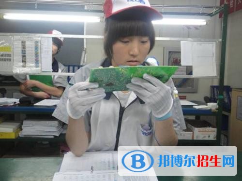 石家庄博信科技中等专业学校网站网址