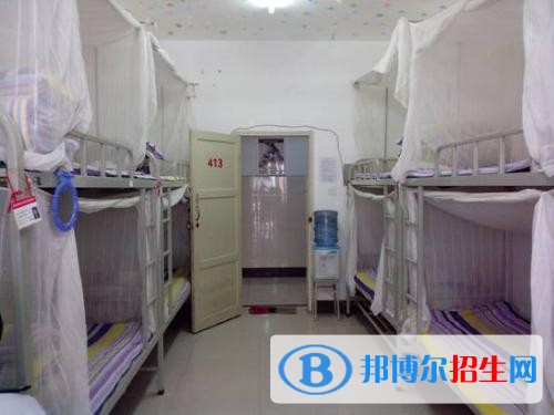 石家庄新世纪中等专业学校宿舍条件