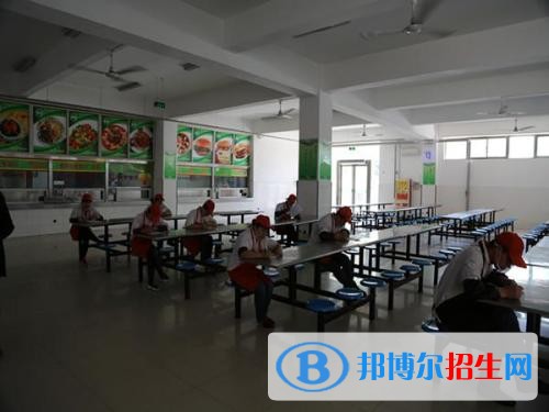石家庄长城中等专业学校宿舍条件