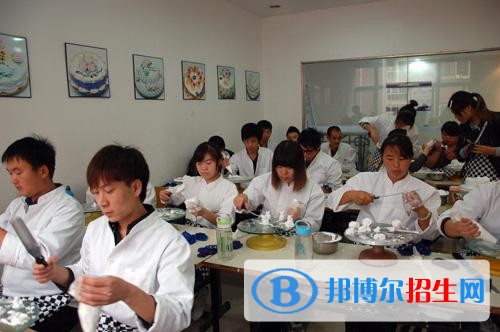 石家庄新燕春技工学校