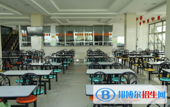 平泉职教中心宿舍条件