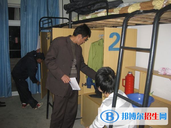 兴隆职教中心宿舍条件