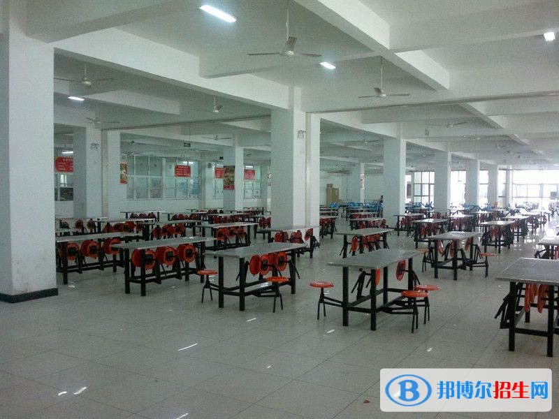 陕西三和职业中等专业学校宿舍条件
