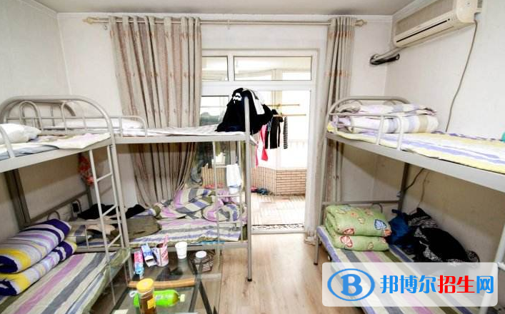 西安商贸旅游成人中等专业学校宿舍条件