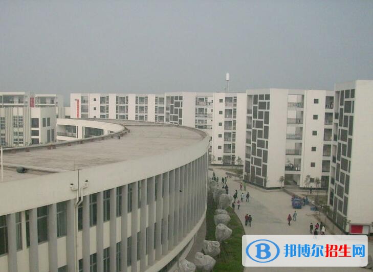 四川商务职业学院教学楼2