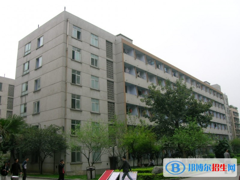 青岛电子信息技术学校2018年报名条件、招生对象