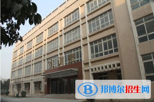 东营商业技工学校2018年报名条件、招生对象