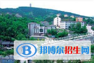 山东轻工美术学校招生办联系电话