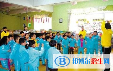 重庆中专学校里面有哪些专业