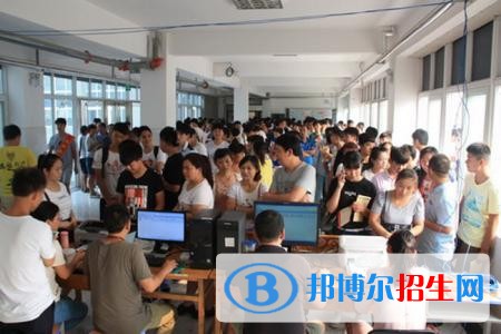贵阳读中专学校有前途吗