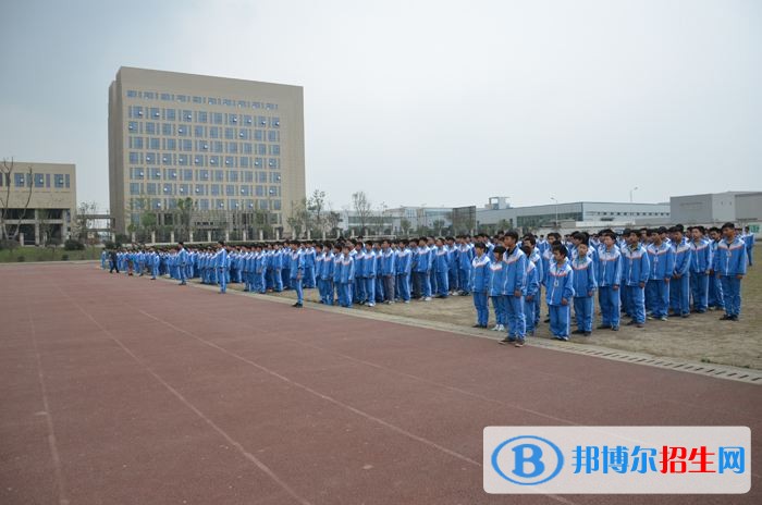 成都中专学校哪个好