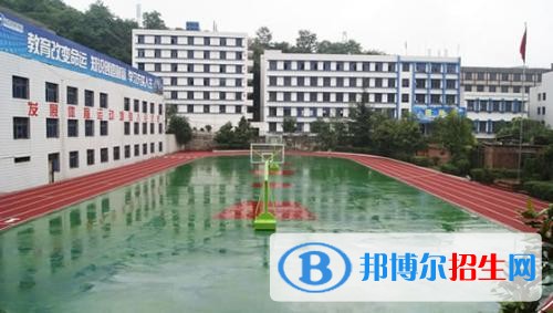 贵阳高中毕业可以读中专学校吗