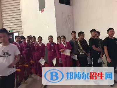 贵阳高中中专学校都有什么专业