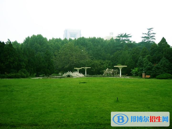 陕西高中女生读什么中专学校好