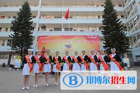 云南读中专学校学什么有前途