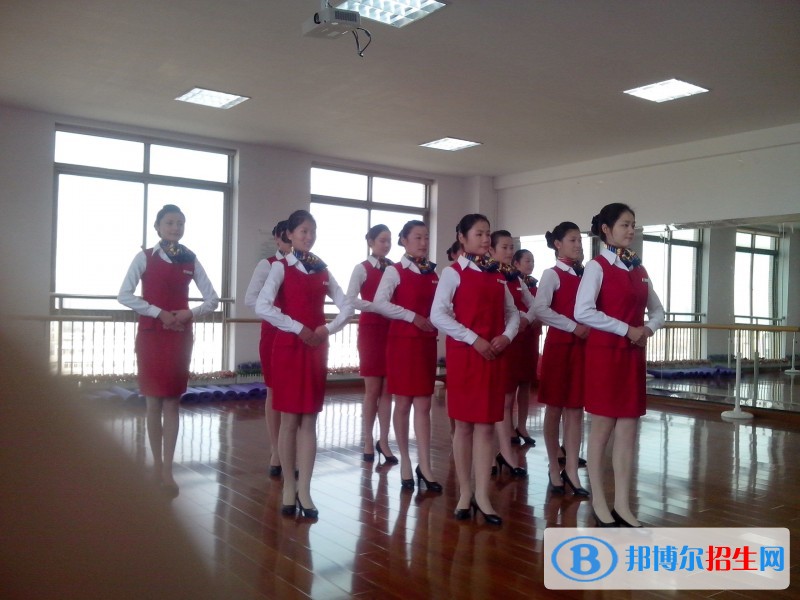 绵阳女生上中专学校学什么专业好