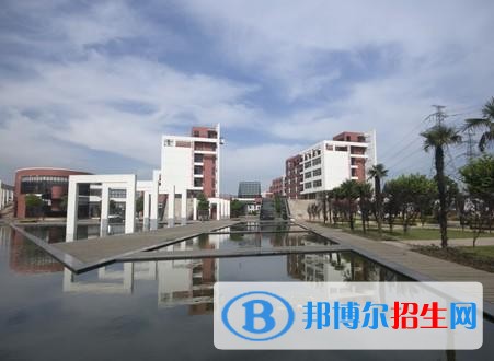 昆明比较好的中专学校