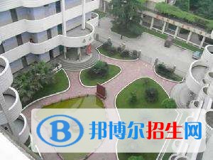 四川高中毕业读什么中专学校