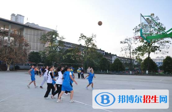 贵州读中专学校要初中毕业证吗