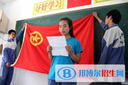 四川中专学校什么专业适合女生