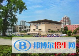 成都市第八中学地址在哪里