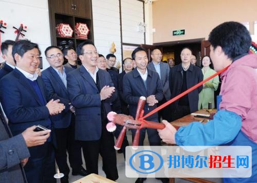 大理初中毕业能上中专学校