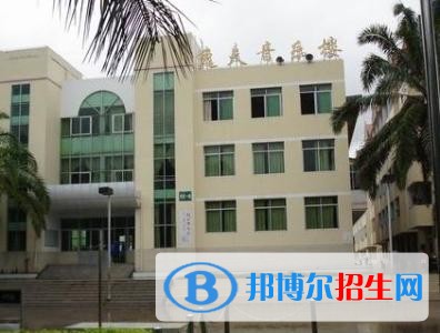 大理中专学校读出来是什么文凭