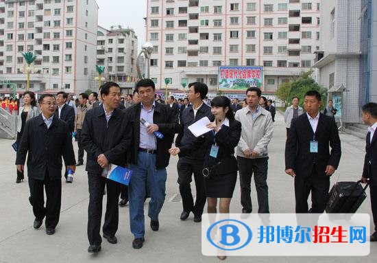 遵义高中毕业读什么中专学校
