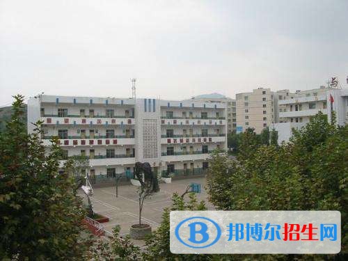遵义高中转中专学校
