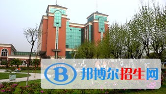 成都大学附属中学怎么样、好不好