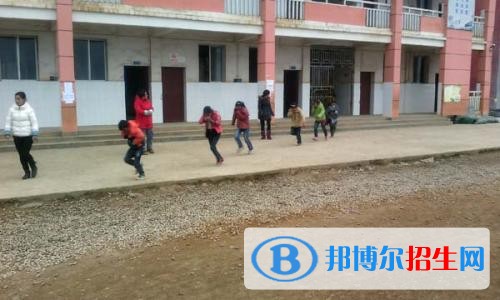 曲靖初中毕业能上什么中专学校