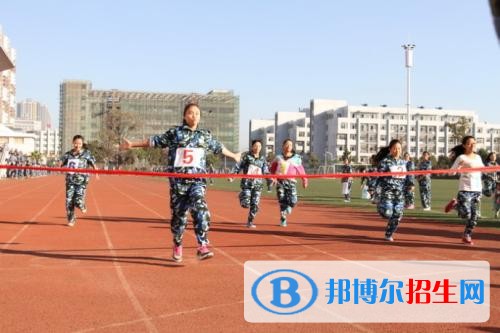 曲靖哪个中专学校最好就业