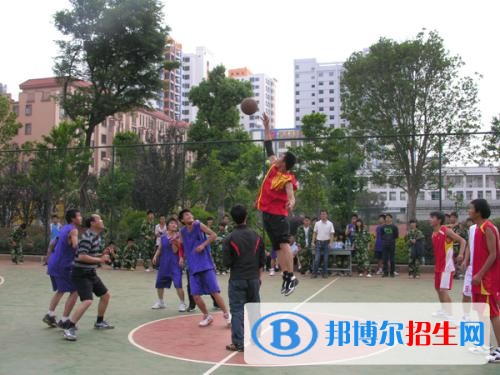曲靖女生读中专学校学什么好