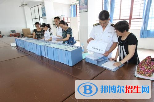 玉溪中专学校可以考大学吗