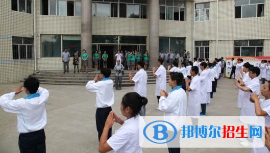 中专学校读出来是什么文凭