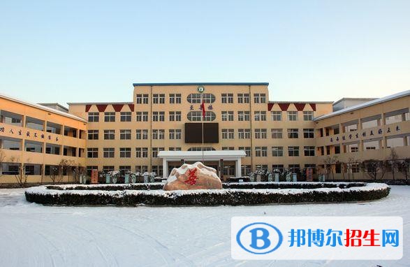 遵义中专学校和中专有哪些区别