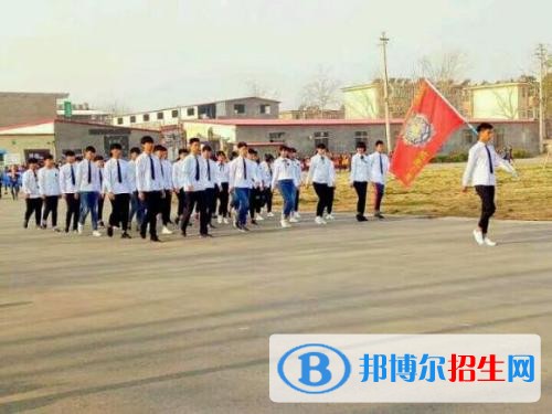 玉溪中专学校学什么