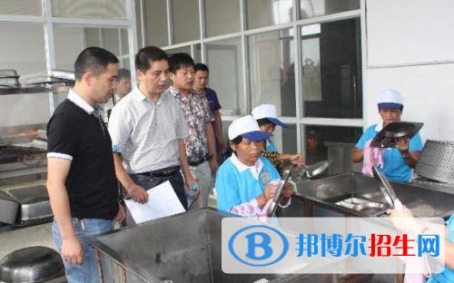 玉溪读什么中专学校好