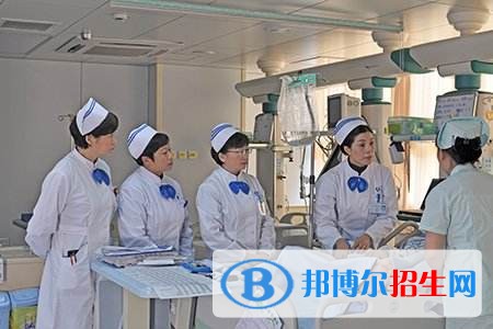 六盘水初中中专学校都有什么专业