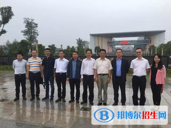 红河什么中专学校好