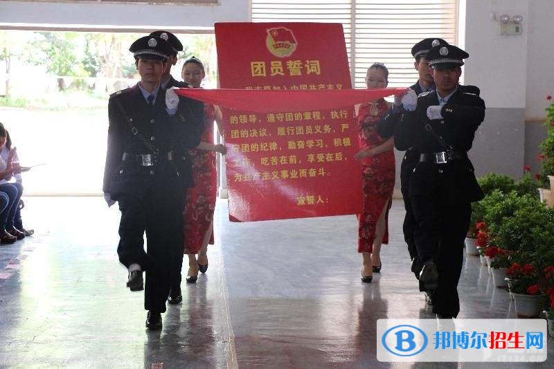 红河现在中专学校学什么专业好