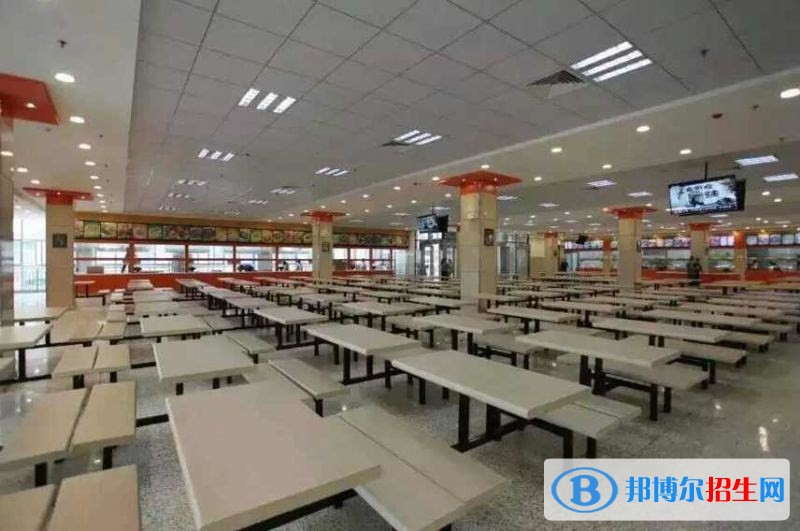 红河高中毕业中专学校