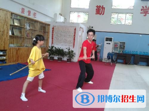 楚雄高中毕业能上中专学校