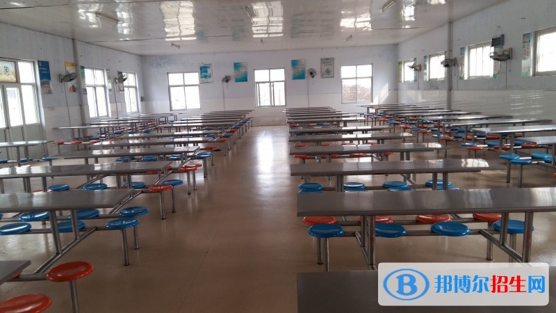 红河读中专学校有用吗