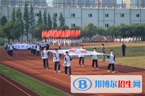 中学毕业读什么中专学校