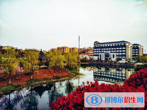 四川卫生康复职业学院五年制大专学校地址