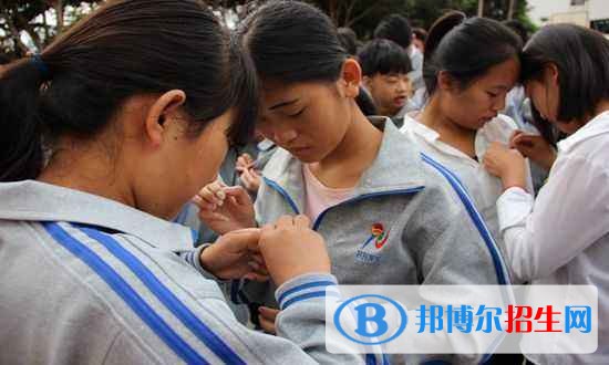 红河哪所中专学校最好就业