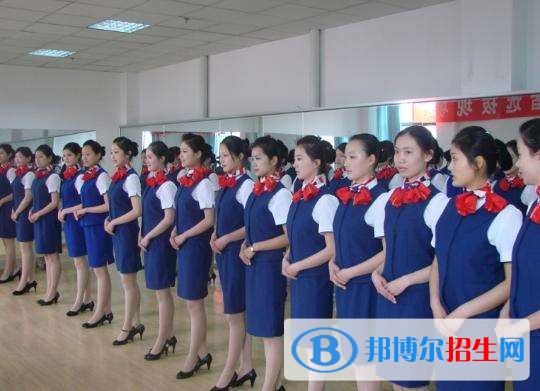 巴中中专学校有前途吗