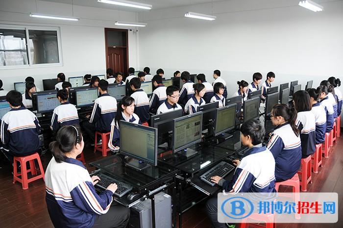 巴中读中专学校要初中毕业证吗